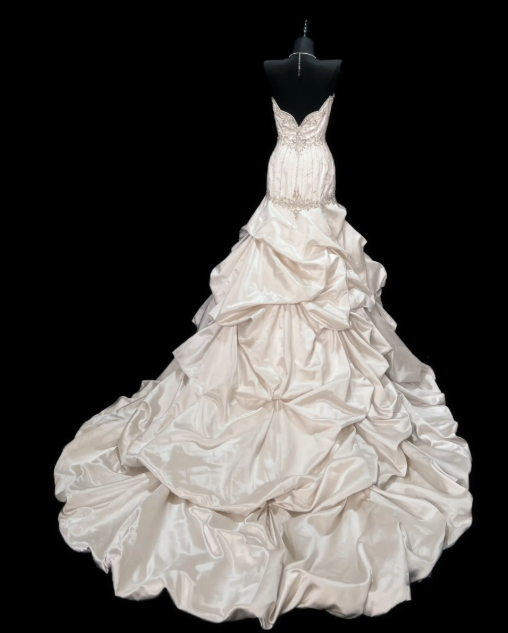 Robe de bal blanche vintage en satin, décolleté cœur, coupe trapèze, robe de soirée longue ED07255