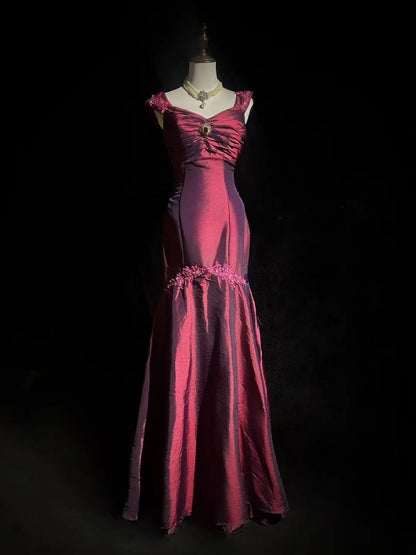 Elegant Burgundy Prom Dress Satin V-neck Sheath Long Evening Dress ED07256