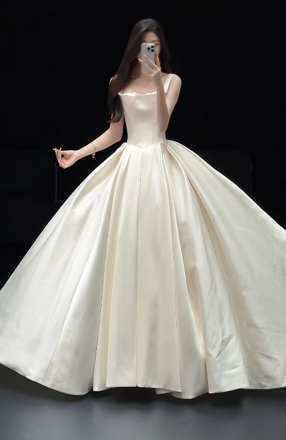 Elegant Straps White Long Wedding Dress Satin A-Line Bridal Gowns Sleeveless Bridal Dress  ED07312