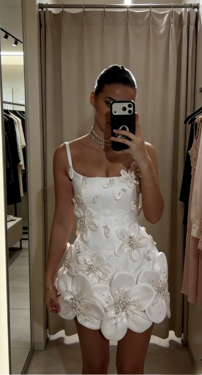 Niedliches rosa Satin-Abendkleid mit Spaghettiträgern, 3D-Applikationen, ärmellos, kurzes Geburtstagskleid ED07331