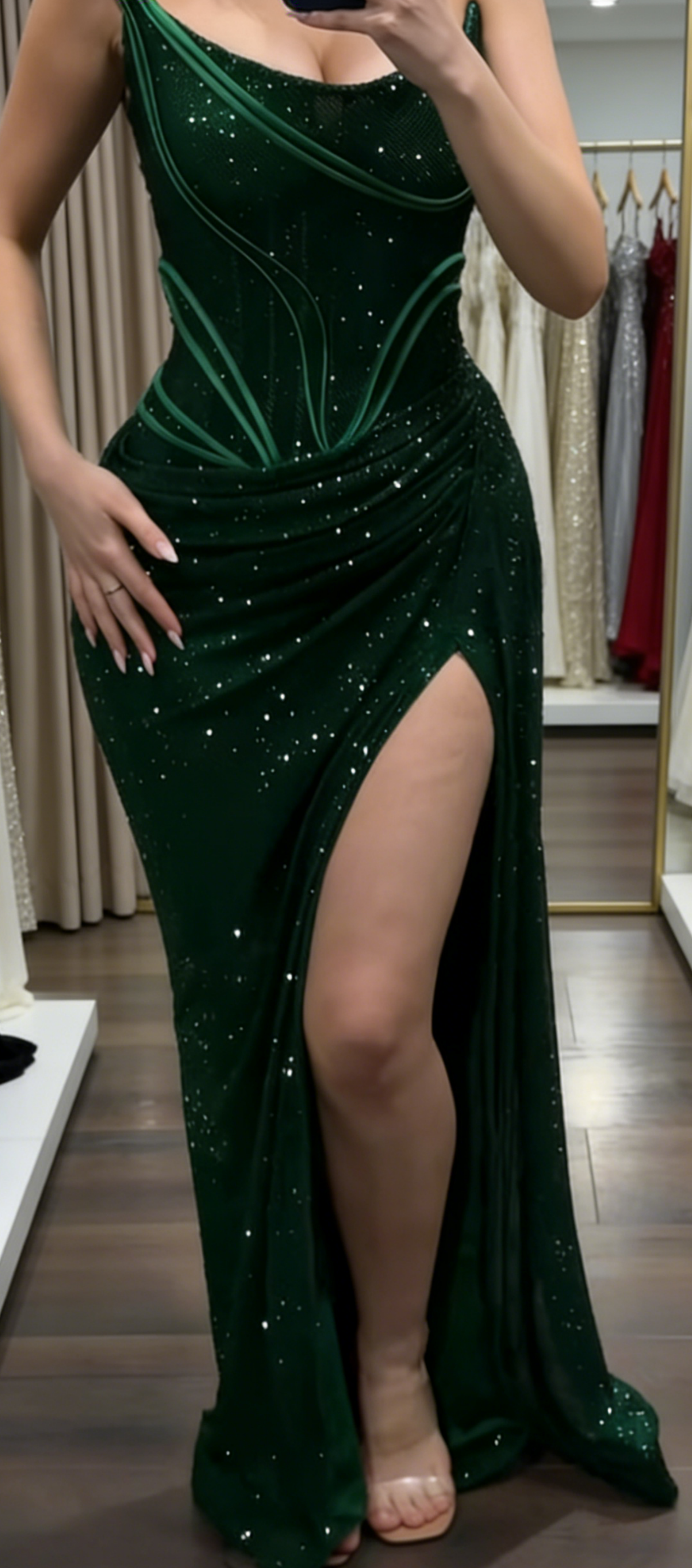 Robe de bal verte élégante en tulle, robe de soirée longue sans bretelles avec fente ED07340
