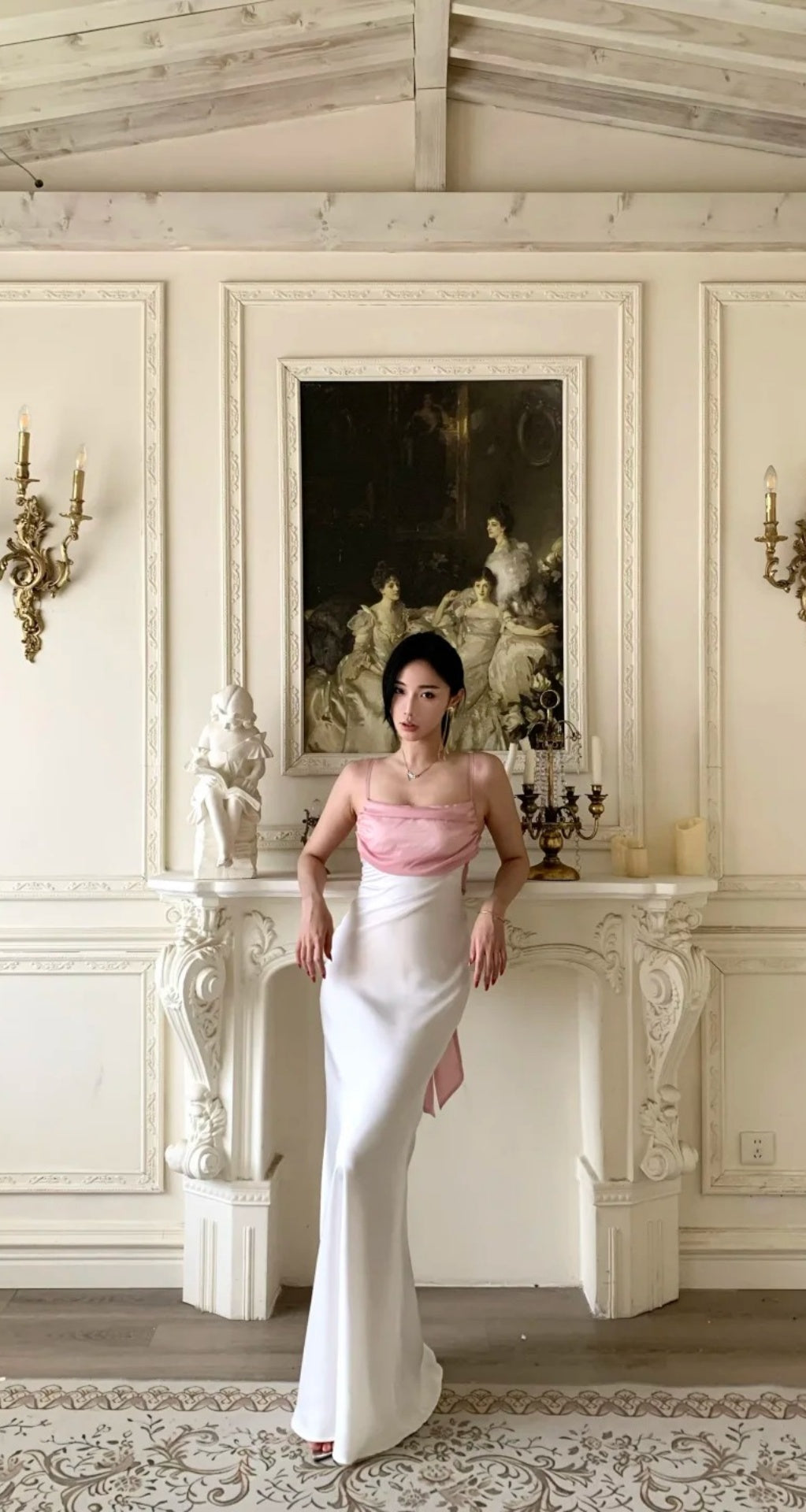 Robe de bal longue blanche chic à fines bretelles, robe de soirée fourreau en mousseline de soie ED07344
