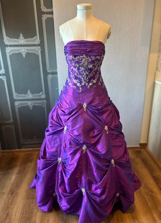 Vintage A-Linien-Abendkleid, trägerlos, langes Satinkleid in Lila, Ballkleid ED07361