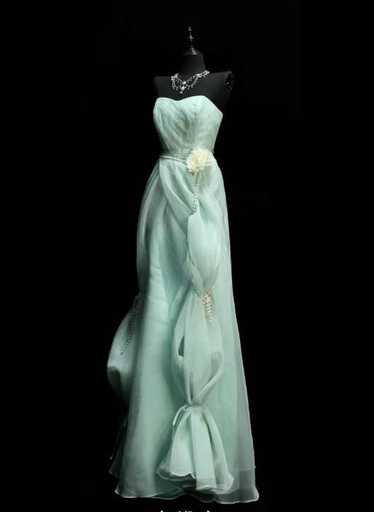 Elegantes, trägerloses A-Linien-Abendkleid aus hellgrünem Tüll, Ballkleid ED07378