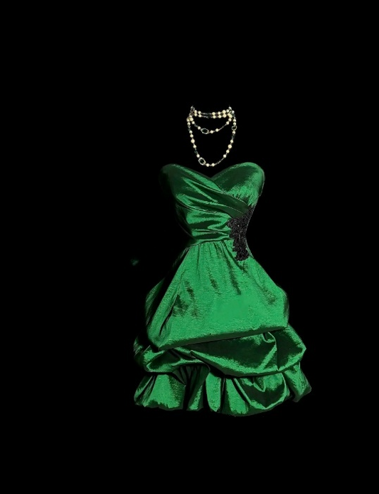 Elegantes kurzes grünes Abiballkleid Sweetheart Etuikleid Satin-Geburtstagskleid ED07444