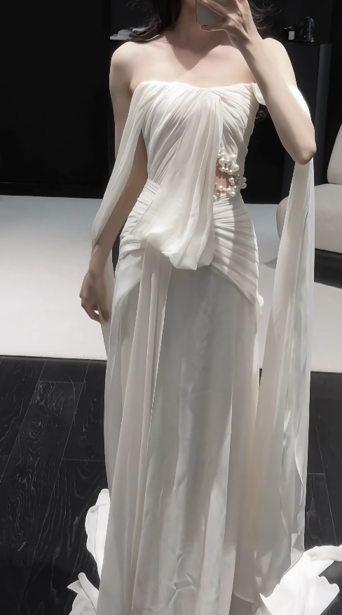 Chic White Wedding Dress Off-shoulder Sheath Chiffon Brial Gown ED07492