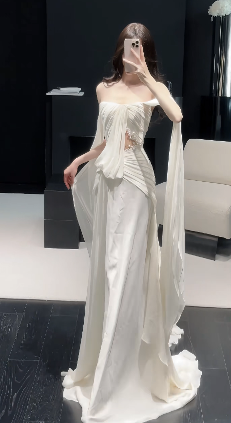Chic White Wedding Dress Off-shoulder Sheath Chiffon Brial Gown ED07492