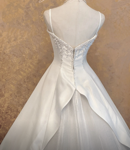 Elegantes A-Linien-Abendkleid mit Spaghettiträgern, lang, Satin, Weiß, Abschlussballkleid ED7522