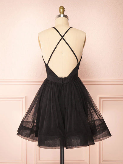 Einfaches schwarzes kurzes Ballkleid mit V-Ausschnitt, schwarzes Homecoming-Kleid ED0753