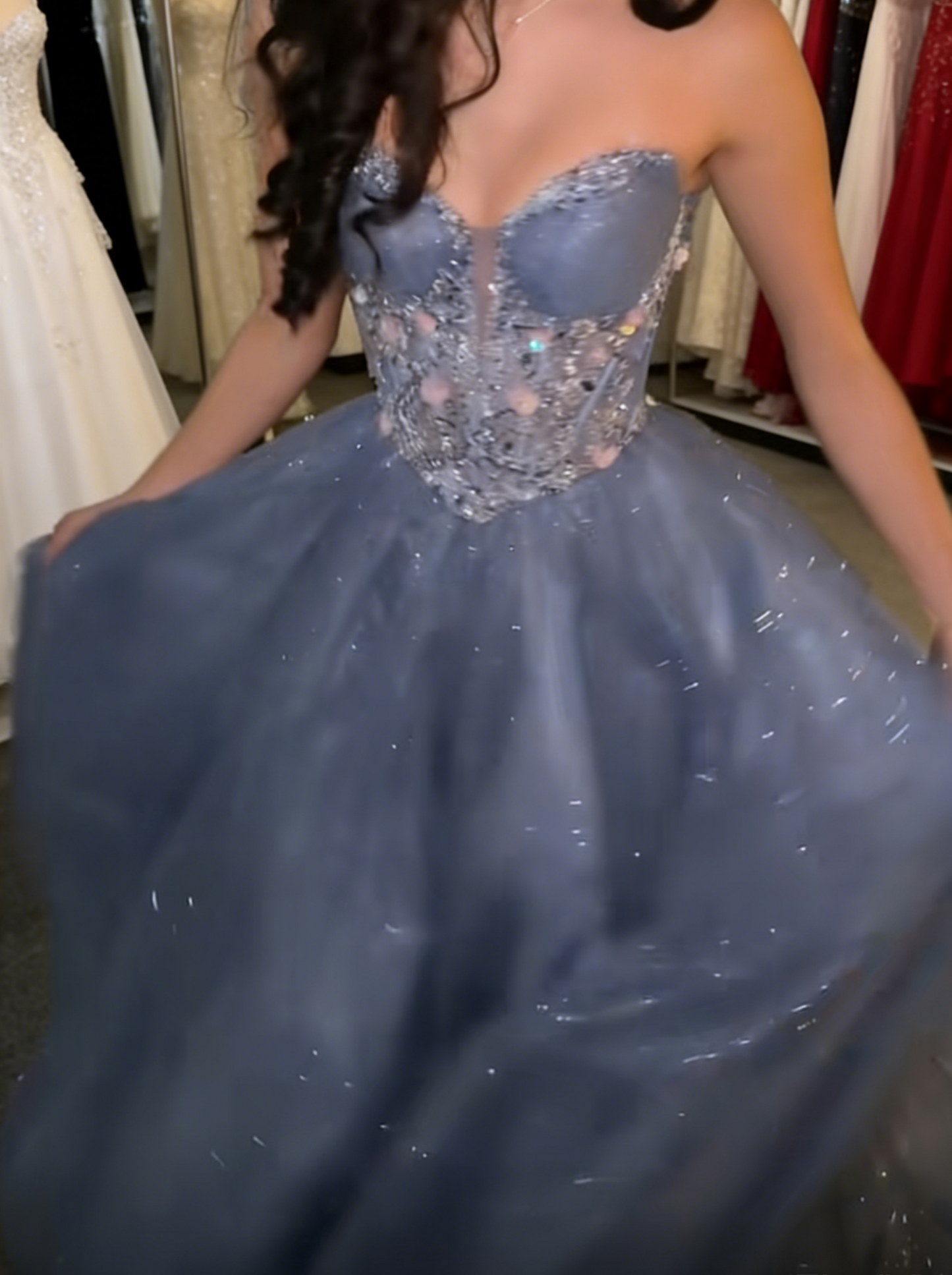 Wunderschönes Dusty Blue Ballkleid Sweetheart A-Linie Tüll Langes Abendkleid Ärmelloses Sweetheart 16 Kleid ED07530