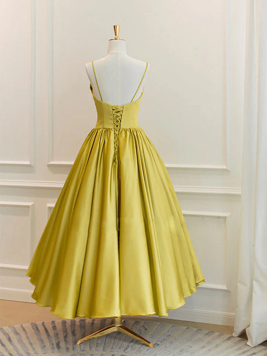 Einfaches gelbes Satin-Kurzballkleid, gelbes Brautjungfernkleid ED0754