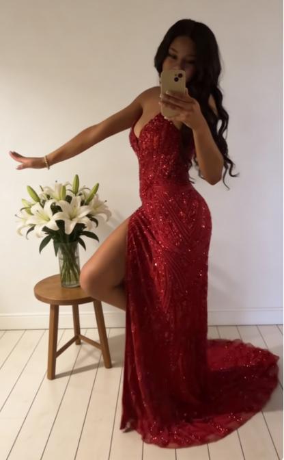 Chic Burgundy Prom Dress Sweetheart Sheath Beaded Tulle Long Evening Dress ED07560