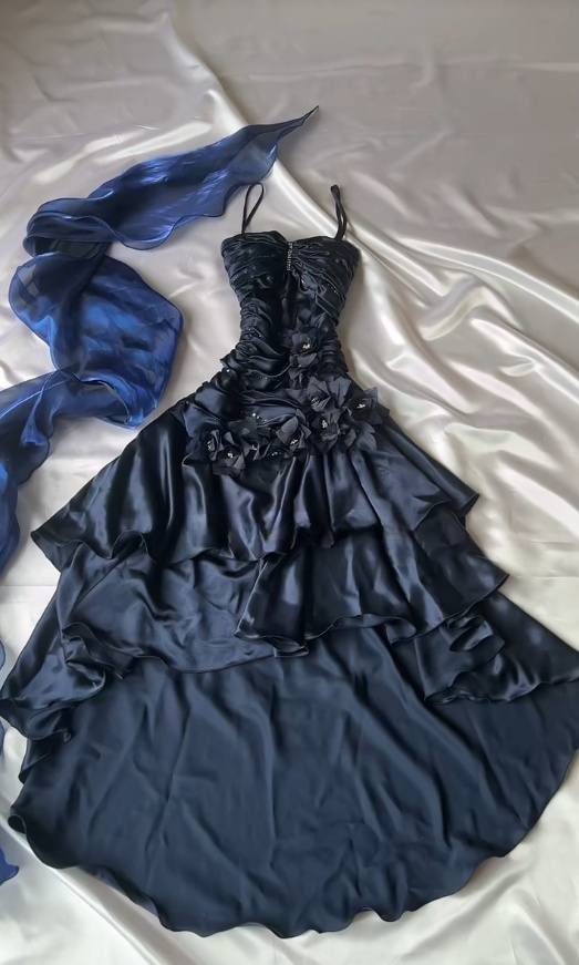 Navy Blue  Prom Dress A-Line Spaghetti Straps Silk Long Evening Dress Applique Birthday Dress ED07604