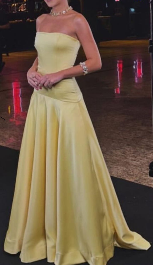Chic A-Line Yellow Prom Dress Strapless Satin Long Evening Dress ED07609
