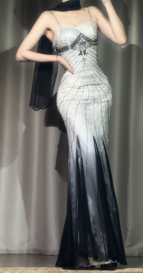 Chic Mermaid Gradient Black Prom Dress Spaghetti Straps Chiffon Beaded Long Evening Dress ED07614