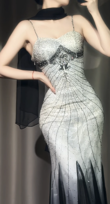 Chic Mermaid Gradient Black Prom Dress Spaghetti Straps Chiffon Beaded Long Evening Dress ED07614
