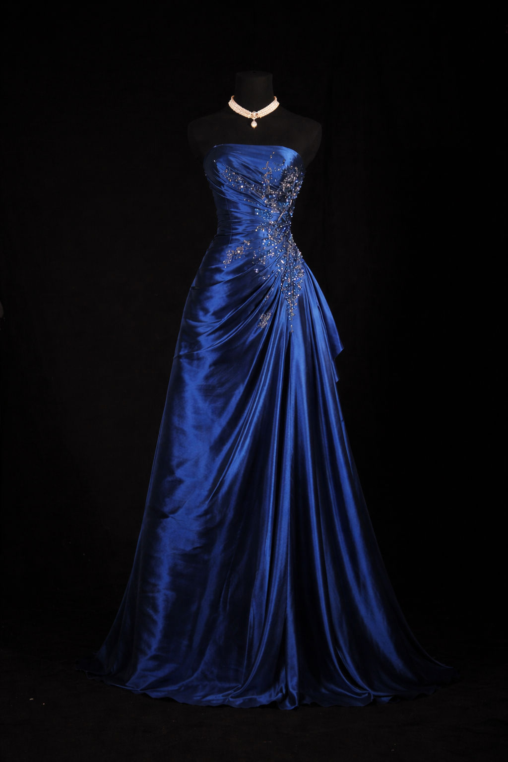 Robe de bal bleue fourreau bustier perlé en satin longue robe de soirée ED07630