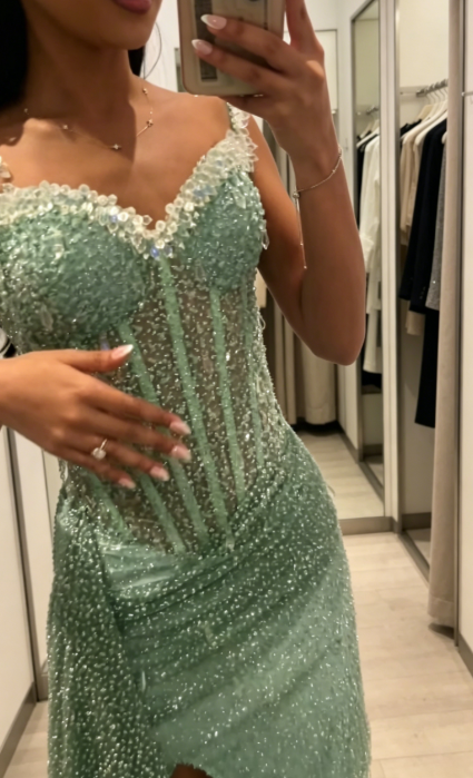 Tiffany Blue Langes Ballkleid Sweetheart Scheide Abendkleid Kleid mit Schlitz Perlen Tüll Formelles Kleid ED07637