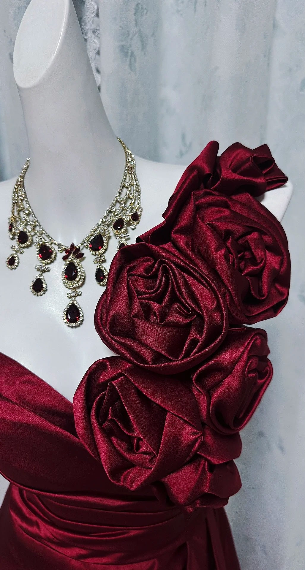 Robe de bal bourgogne asymétrique ligne A en satin longue robe de soirée ED07643