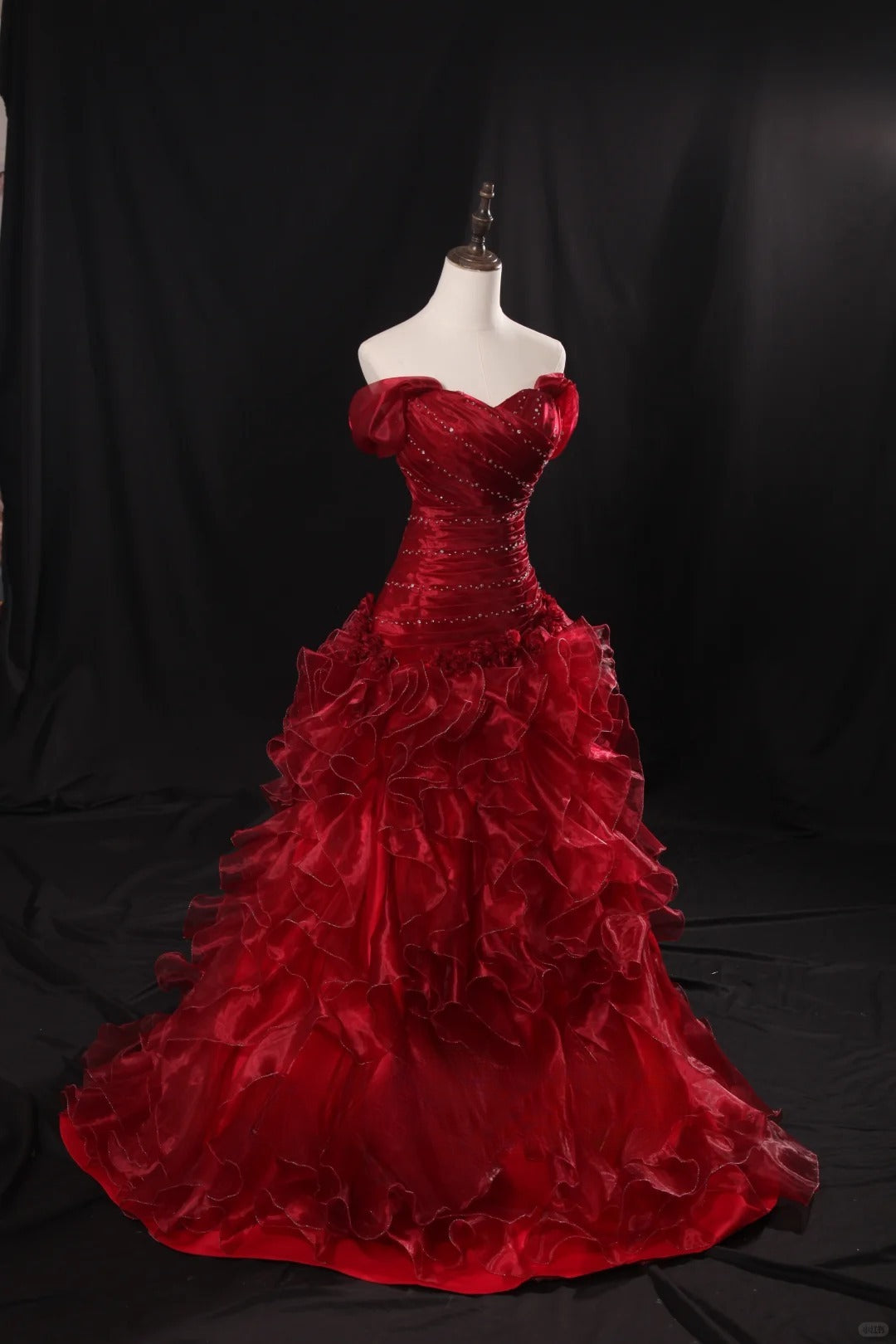 Burgundy Prom Dress Gorgeous Strapless Ball Gown Tulle Long Sweet 16 Dress ED07645