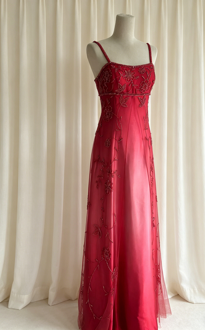 Robe de bal rouge dégradé avec bretelles fines, fourreau en mousseline de soie perlée, longue robe de soirée ED07667