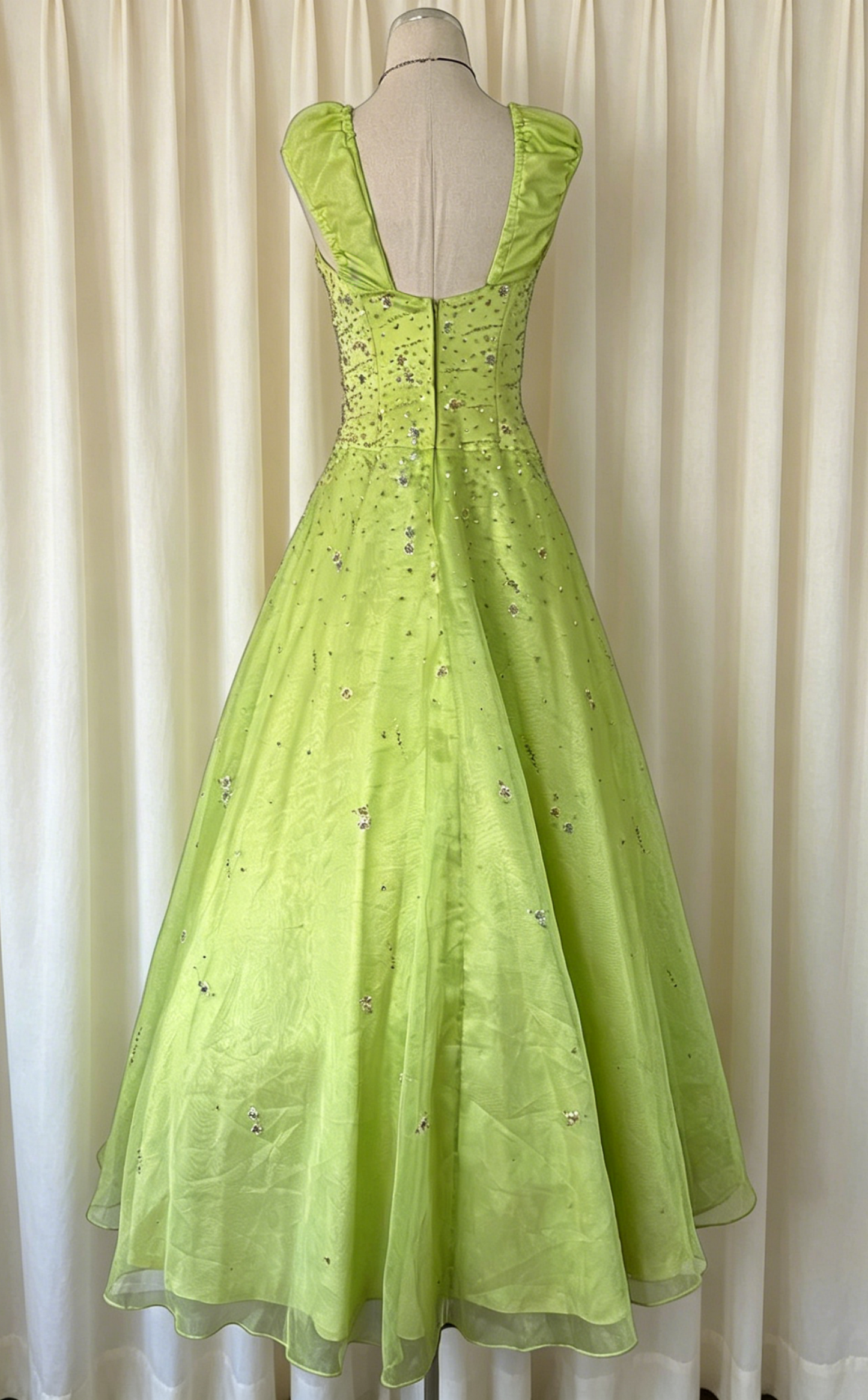 Robe de bal verte avec bretelles, coupe trapèze, en satin, perlée, longue, pour soirée ED07671