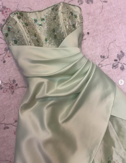 Robe de bal verte chic sans bretelles trapèze en tulle perlée longue robe de soirée ED07682