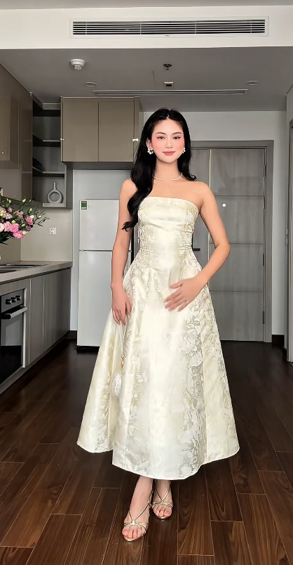 Elegant Pastel Yellow Wedding Guest Dress Strapless A-Line Satin Long Evening Dress ED07687