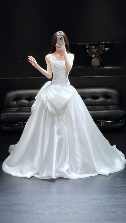Timeless White Wedding Dress Sweetheart Satin Birdal Gowns A-Line Bridal Dress  ED07696