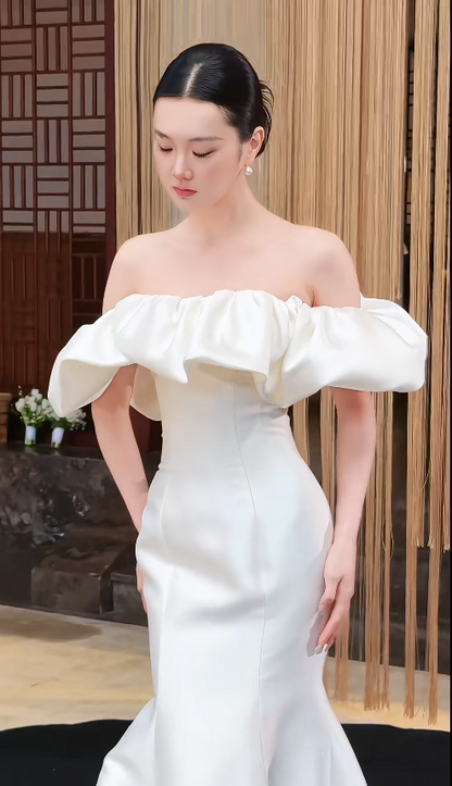 Robe de mariée intemporelle de sirène Robe de mariée blanche Robe de mariée en satin à épaules dénudées ED07699