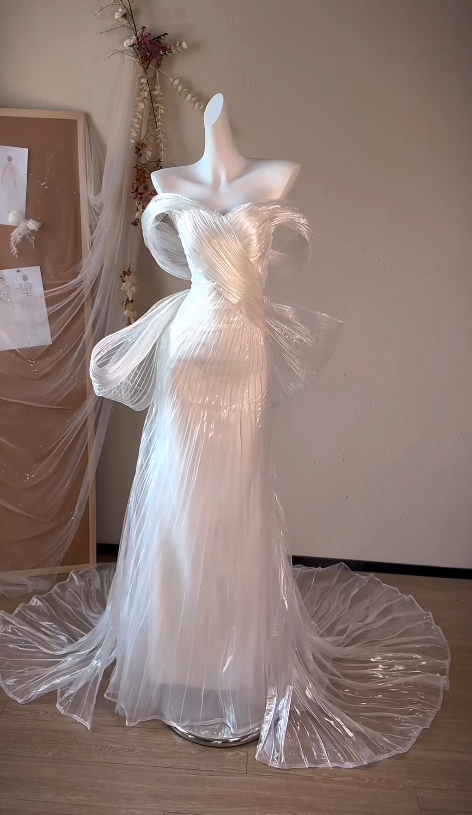 Elegant Off-shoulder Sheath Tulle Long Evening Dress White Prom Dress ED07726