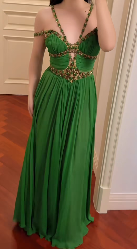 Chic Green Prom Dress  Sheath Chiffon Vacation Dress V-neck Long Evening Dress ED07730