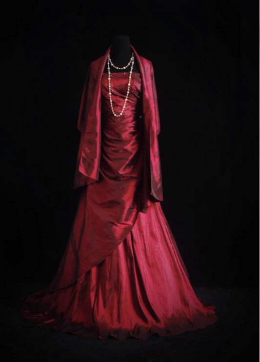 Strapless Formal Dress Sheath Satin Long Evening Dress Gorgeous Burgundy Prom Dress ED07779