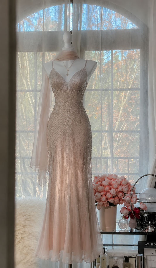 Elegantes, langes Abendkleid aus Chiffon mit Spaghettiträgern, Meerjungfrauen-Schnitt und Perlenverzierungen, errötenes rosafarbenes Ballkleid ED07803