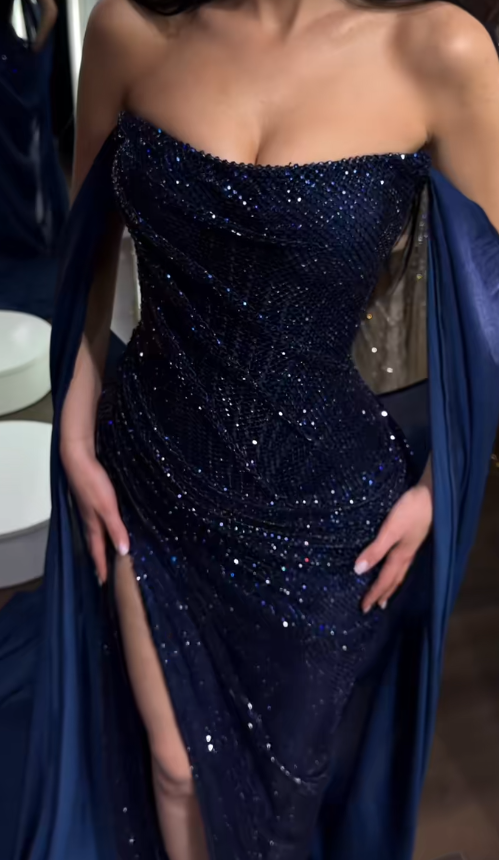 Elegantes Trägerloses Etui-Abendkleid aus Tüll, Lang, Marineblaues Ballkleid ED07810