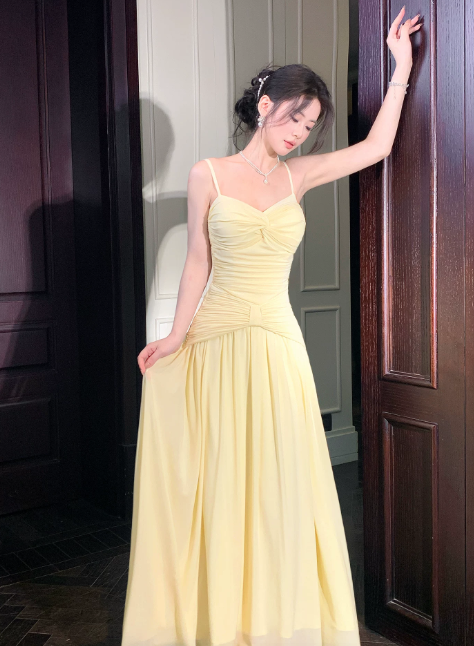 Fashion Yellow Bridesmaid Dress Spaghetti Straps Sheath Birthday Dress Chiffon Prom Dress   ED07845