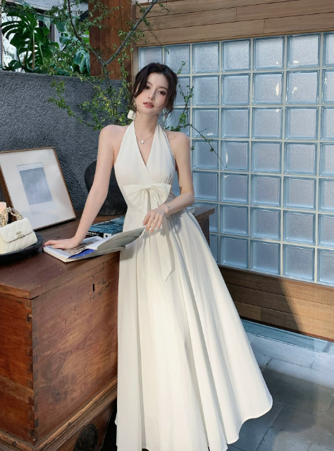 Simple White Wedding Guest Dress Summer Sheath Halter Vacation Dress Chiffon Long Evening Dress ED07871