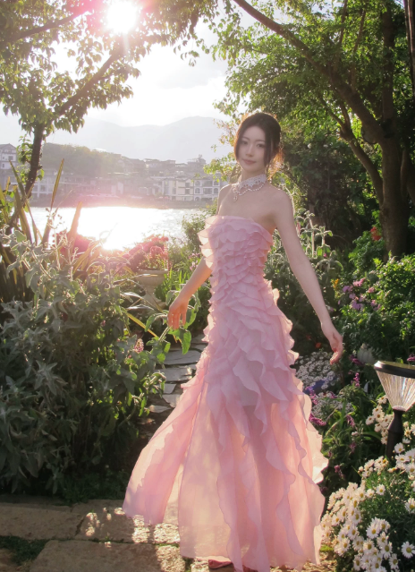 Robe d'invitée de mariage rose simple fourreau bustier d'été robe de vacances en mousseline de soie longue robe de soirée ED07872
