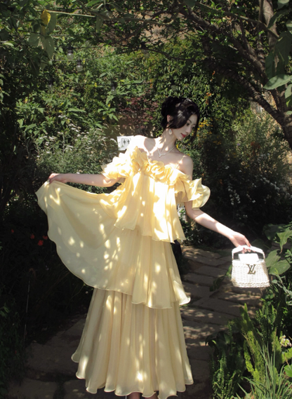 Simple Yellow Bridesmaid Dress Summer Wedding Guest Dress Sheath Spaghetti Straps Vacation Dress Chiffon Long Evening Dress ED07873