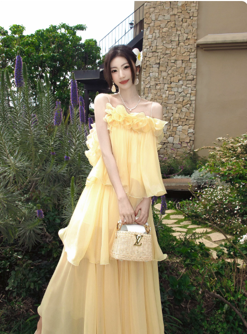 Simple Yellow Bridesmaid Dress Summer Wedding Guest Dress Sheath Spaghetti Straps Vacation Dress Chiffon Long Evening Dress ED07873