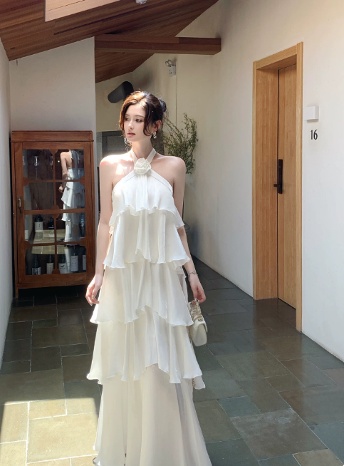 Simple White Bridesmaid Dress Summer Wedding Guest Dress Sheath Halter Vacation Dress Chiffon Long Evening Dress ED07874