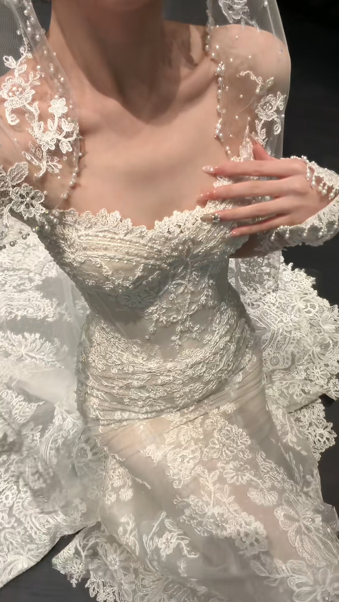 Robe de mariée sirène intemporelle avec dentelle, robe de mariée blanche ED07896