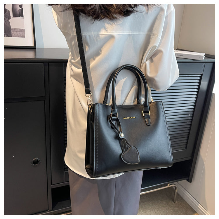 Vielseitige Messenger Bag mit Kette, quadratische Schultertasche ED0790