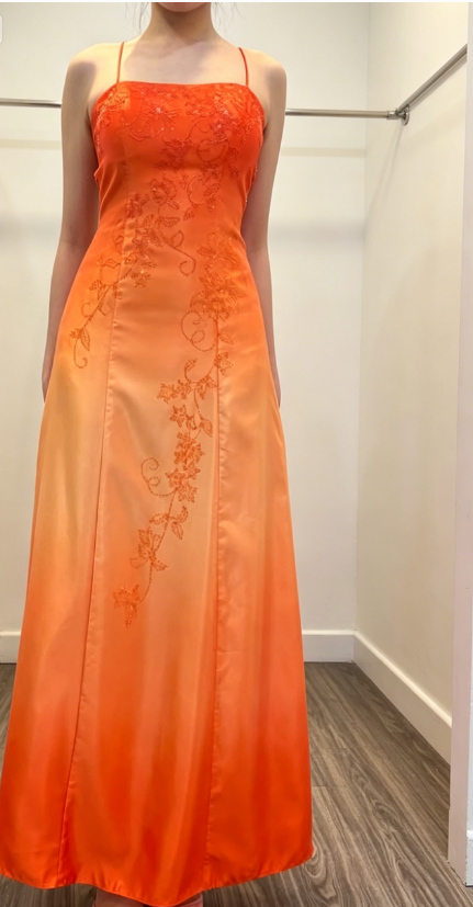 Elegantes, langes Abendkleid aus Satin mit Spaghettiträgern und A-Linie, verziert, Orange Ballkleid ED07920