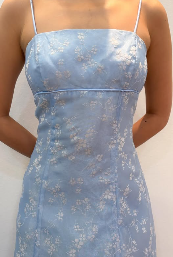 Elegantes Spaghetti-Träger A-Linien Tüll Langes Abendkleid Blaues Ballkleid ED07923