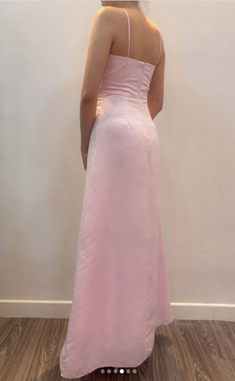 Elegantes Spaghetti-Träger A-Linien Besticktes Satin Langes Abendkleid Rosa Ballkleid ED07925