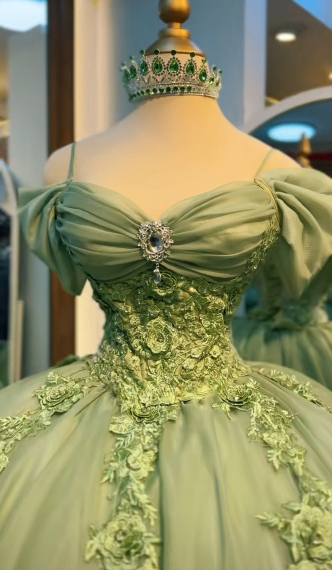 Magnifique robe de bal de promo à épaules dénudées en tulle, avec des appliqués, robe de soirée, robe de Quinceanera, robe de seizième anniversaire verte ED07928