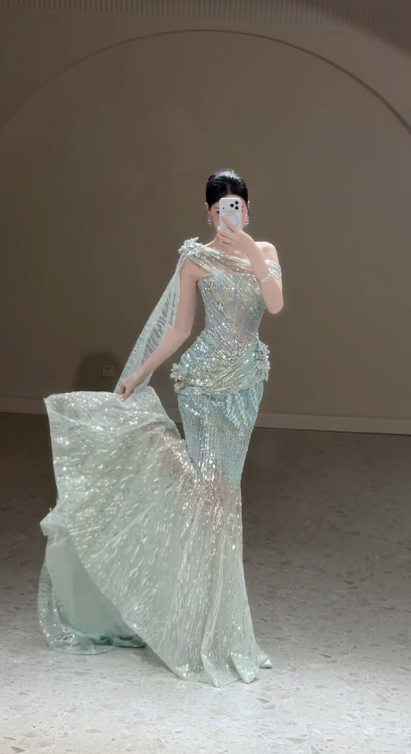 Elegant One-shoulder Mermaid Sequins Tulle Long Evening Dress Green Prom Dress ED07946