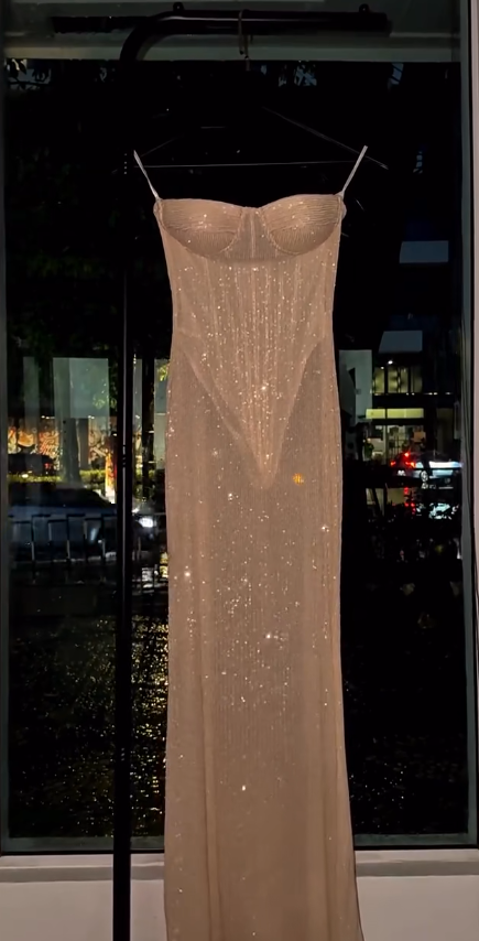 Elegantes Sweetheart-Etui-Abendkleid aus Chiffon in Champagner für den Abschlussball ED07960
