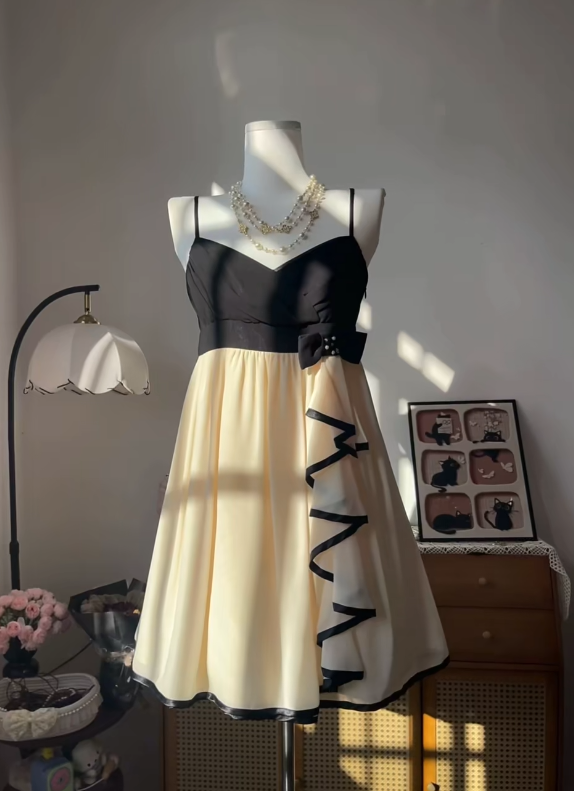 Vintage Spaghetti Straps Birthday Dress A-Line Chiffon Graduation Party Dress Apricot Short Prom Dress ED07968